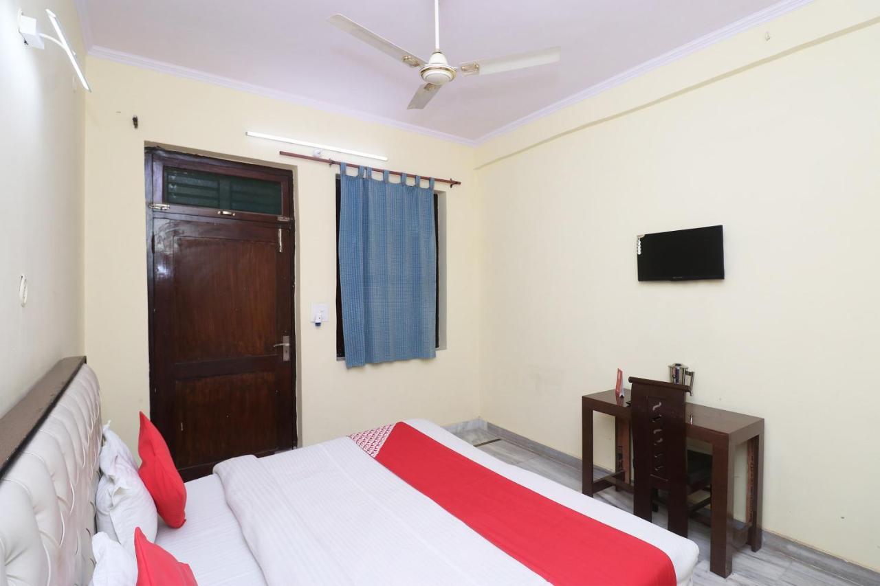 Oyo Hotel Ayaan Bareilly Exteriér fotografie
