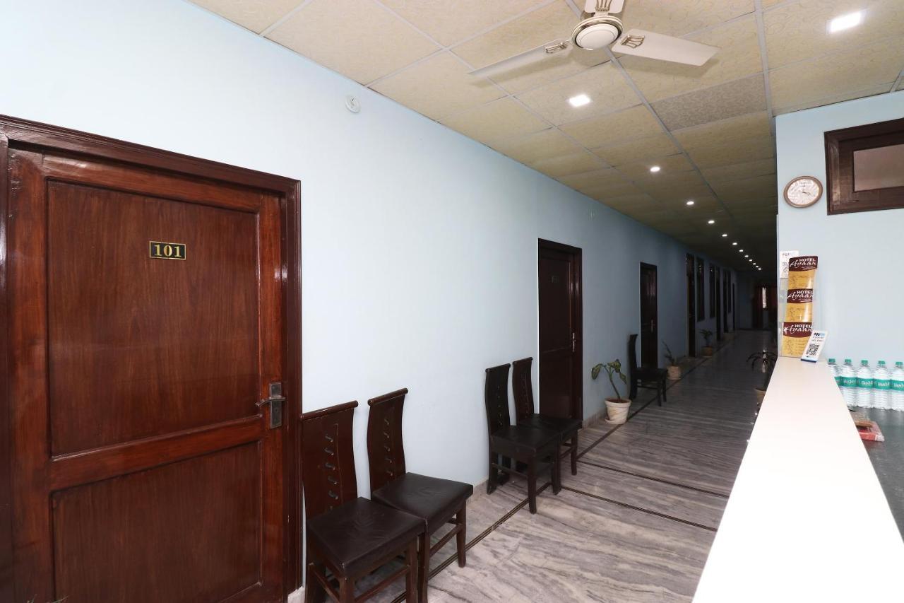 Oyo Hotel Ayaan Bareilly Exteriér fotografie